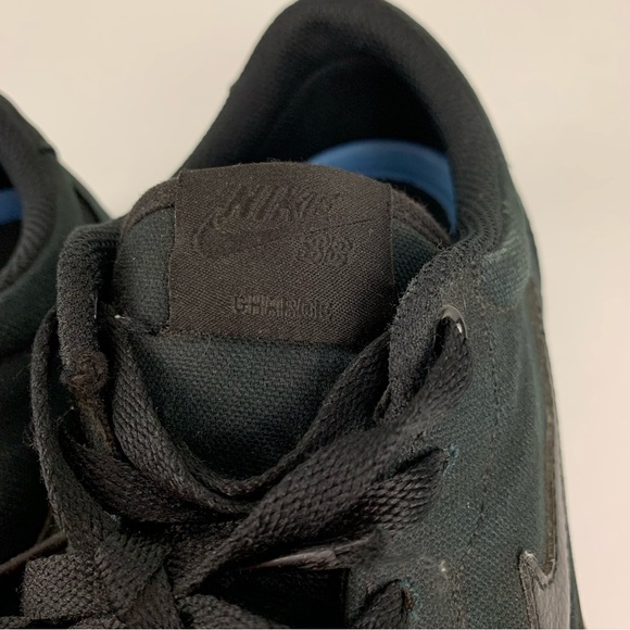 Nike SB Charge Canvas Solarsoft Black Low Sneakers 10 - Picture 7 of 9